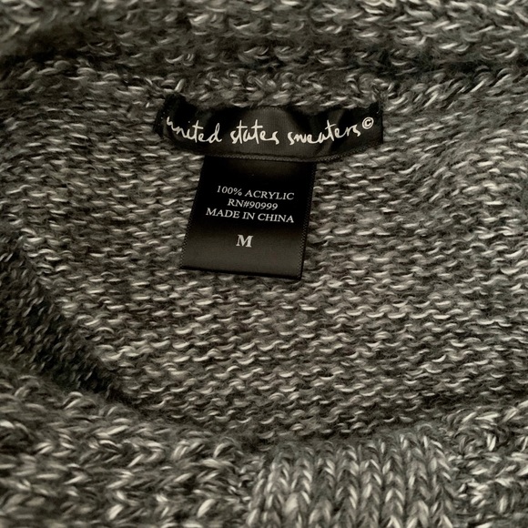 🌿Women’s United States Sweater - Picture 3 of 3
